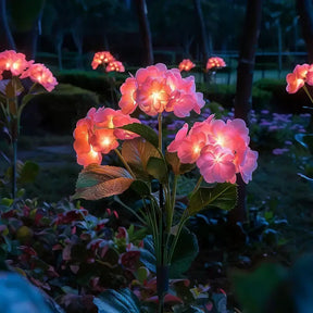 Luminária Solar LED para Jardim Hortênsias Floralis Bigstock