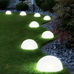 Luminária Solar de Jardim LED LuminaStar - Iluminação Decorativa 5 em 1 para Áreas Externas Loja Bigstock